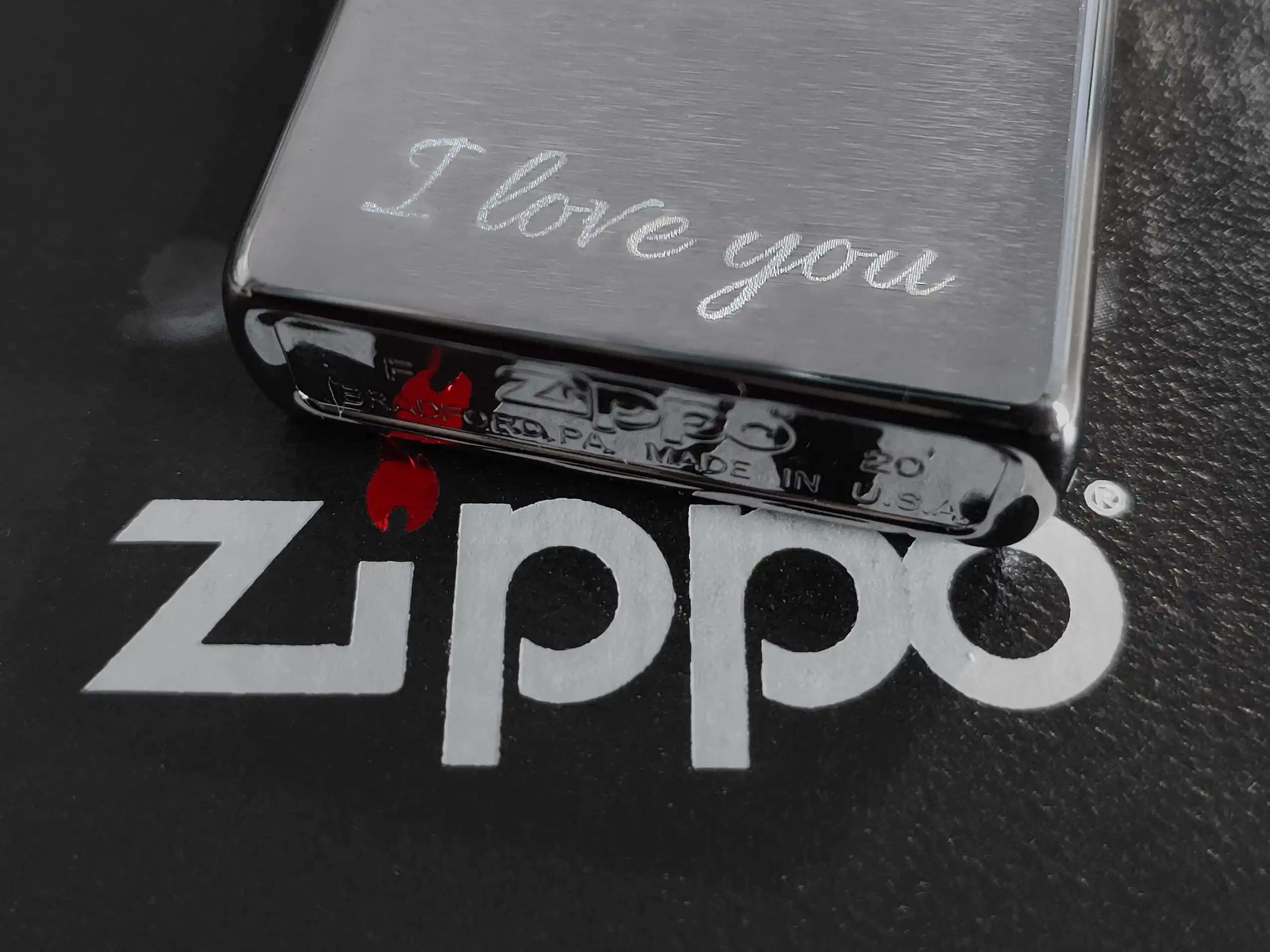 Acheter Briquet Zippo Chrome avec gravure (1 pc)