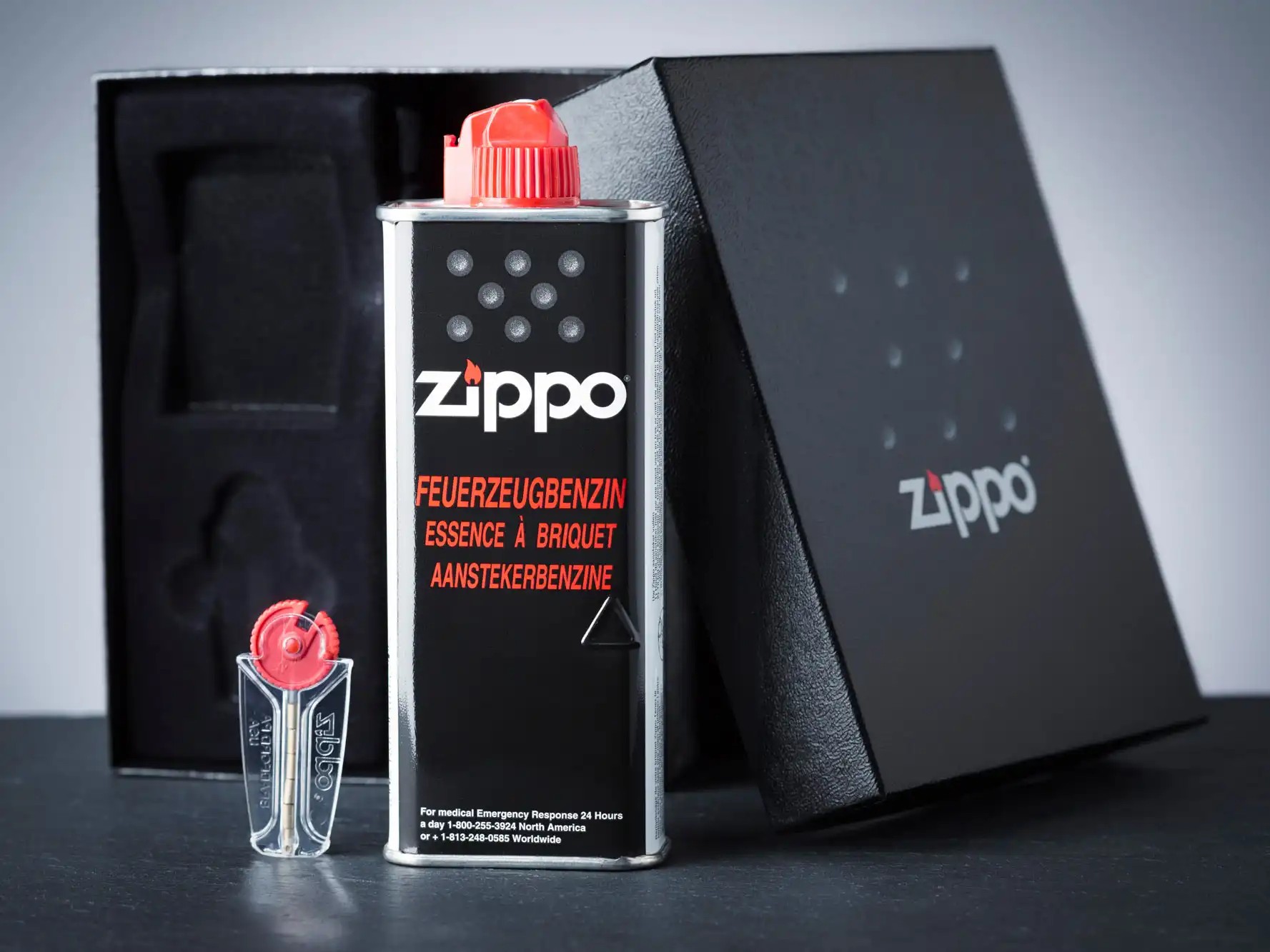 Zippo Original Briquet Régulière / Street Chrome Emblème Moteur / Coffret  Cadeau